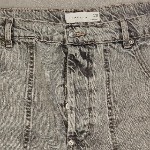 Topshop Men's Light Gray Relaxed Denim Jeans - Picture 2 of 8